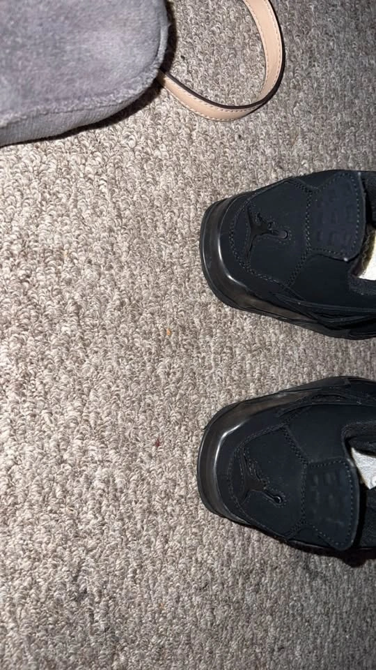 Jordan 4s Black Cats - photo 3