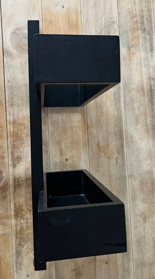 Black Wood Floating Shelf – Brand New – Home Decor Display - photo 4
