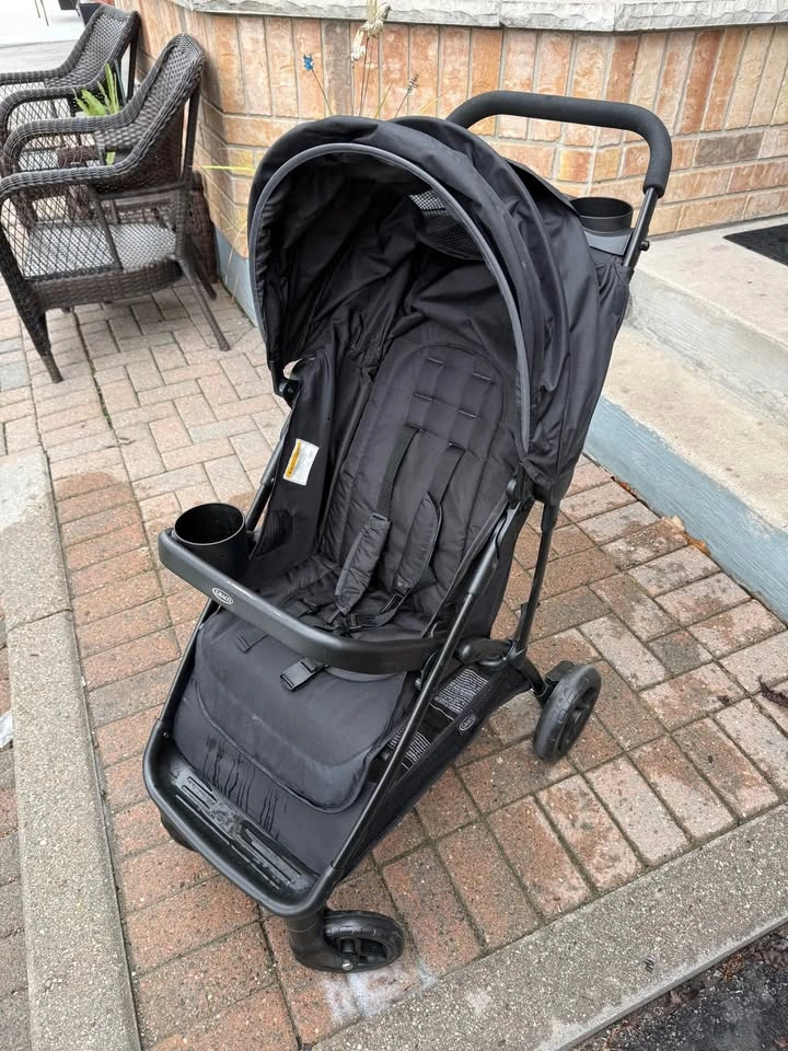Like New Graco Nimblelite Stroller