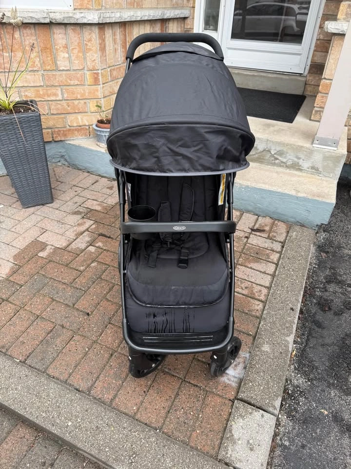 Like New Graco Nimblelite Stroller - photo 5