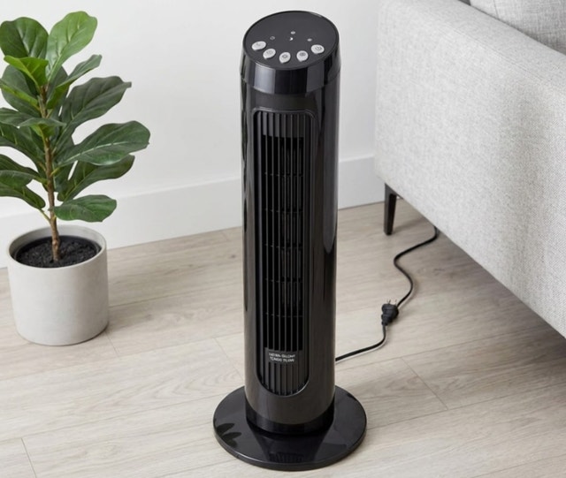 AmazonBasics Tower Fan - photo 4