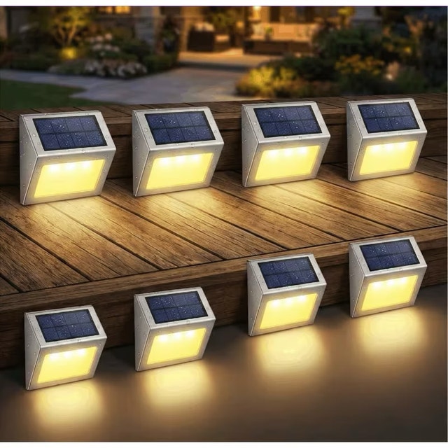 Solar Lights 8 Pcs brand new