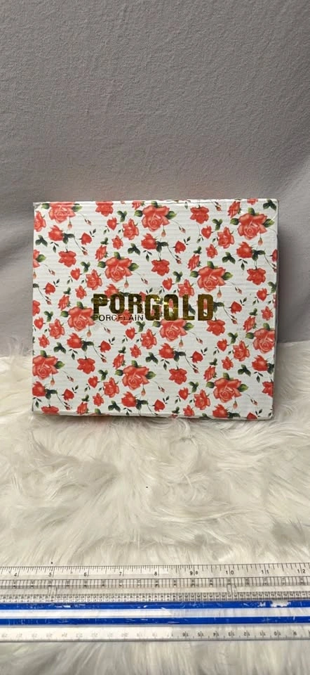 Porgold Porcelain Box
