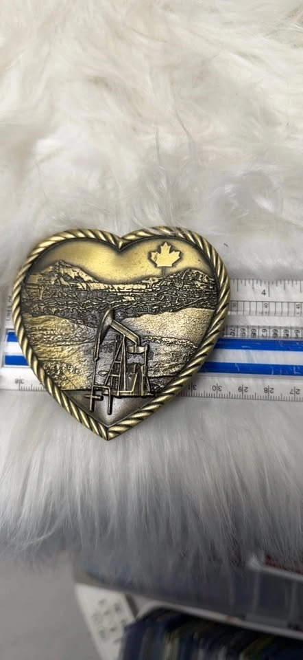 Heart Shaped Oil Rig Buckle - photo 3