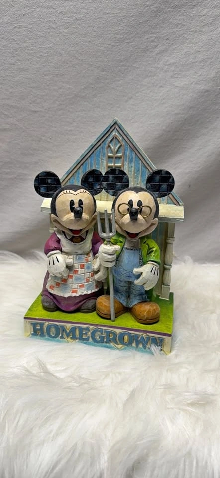 Jim Shore Mickey and Minnie Mouse Homegrown Figurine