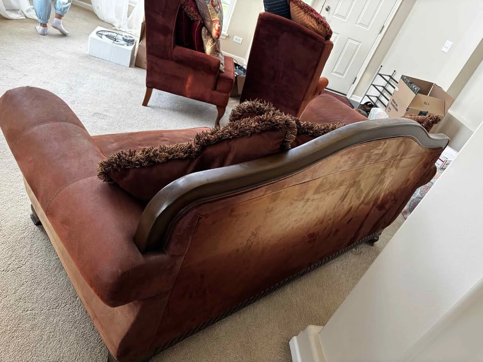 Love seat & 2 chairs - photo 3