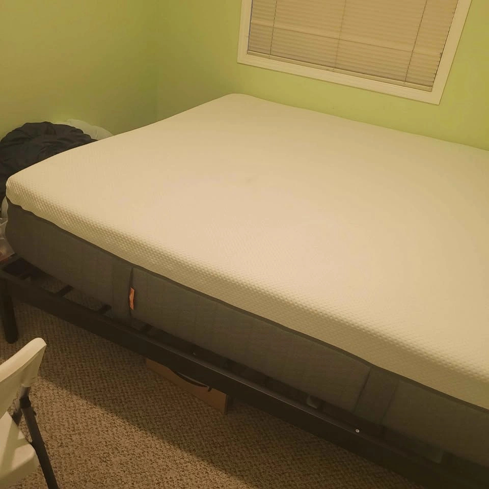 King Size Mattress & Metal Bed Frame - photo 5