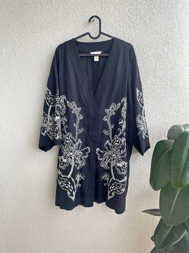H&M Embroidered Kimono Blouse, L-XL, Floral Boho