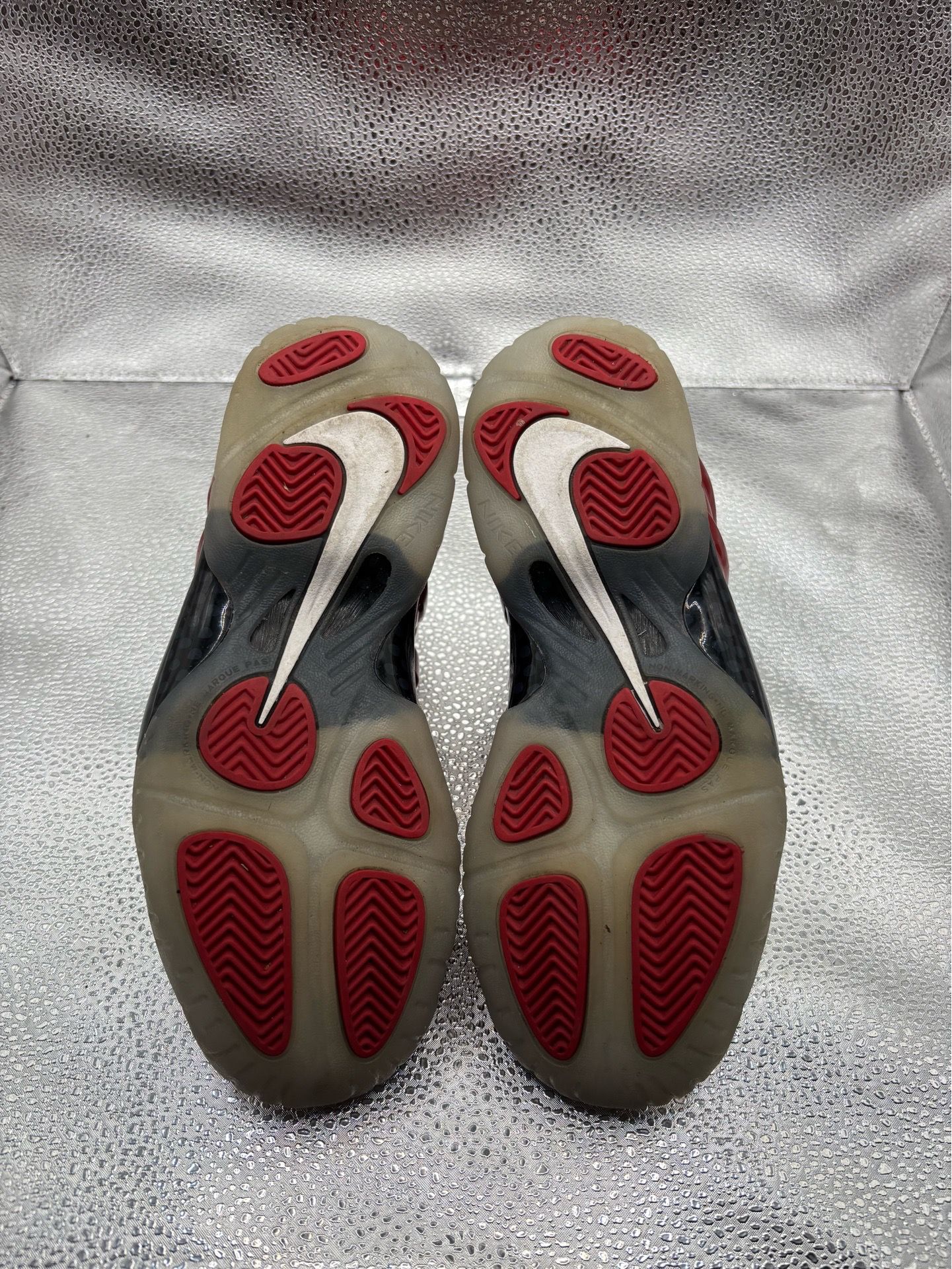 Nike Little Posite One Metallic Red 2023 GS Size 4Y - photo 3