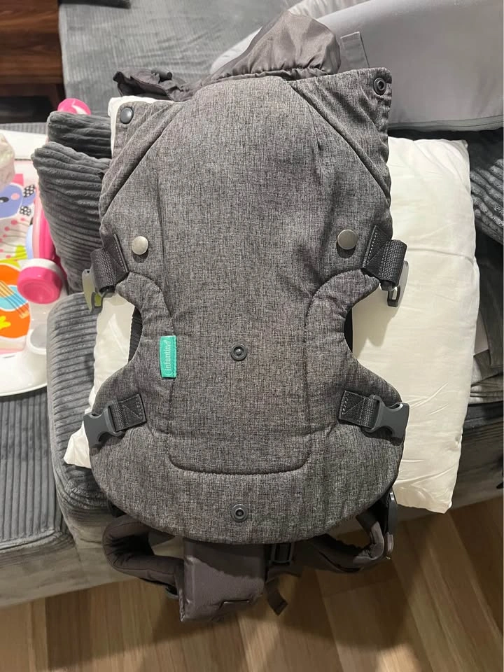 Infantino Flip 4-in-1 Convertible Baby Carrier - photo 2
