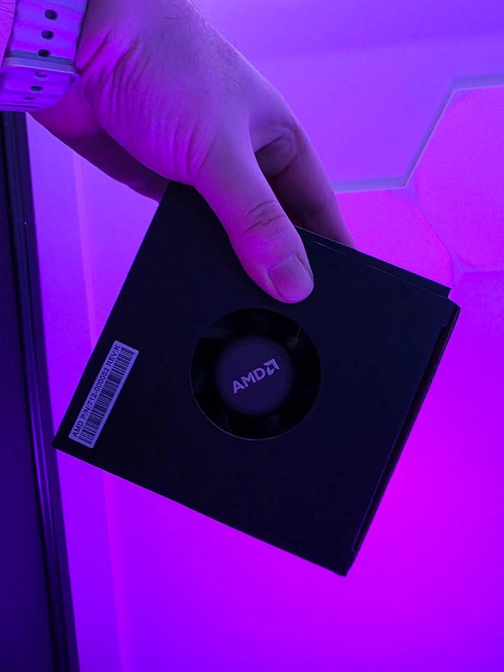 AMD Ryzen 5 2400G (Integrated Graphics) + Wraith Prism Cooler - photo 5