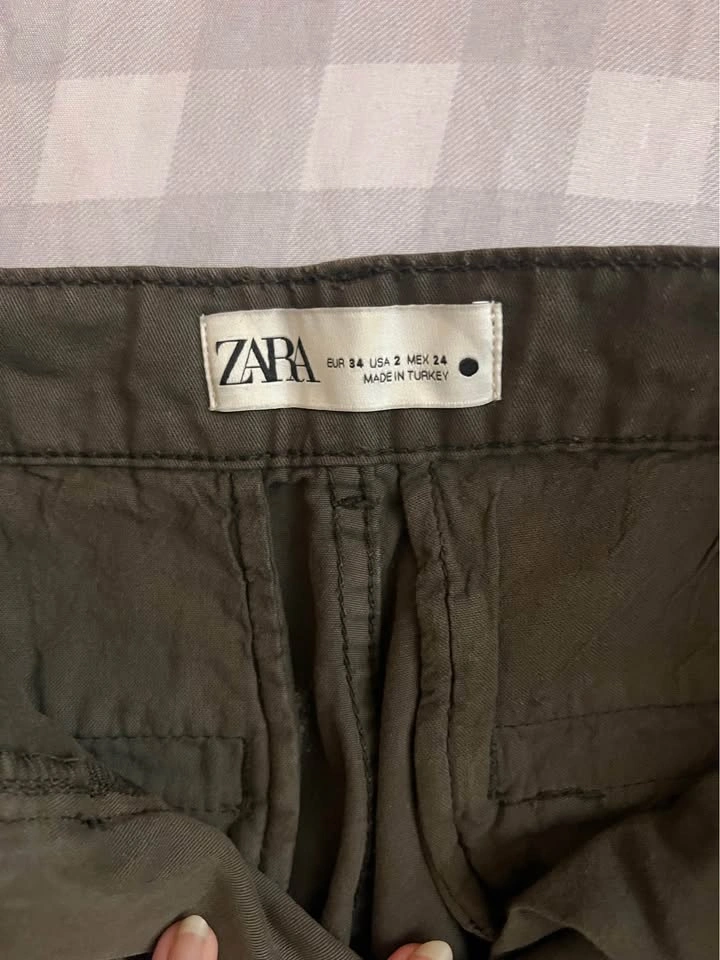Zara Cargo Pants - Size 2 - photo 2