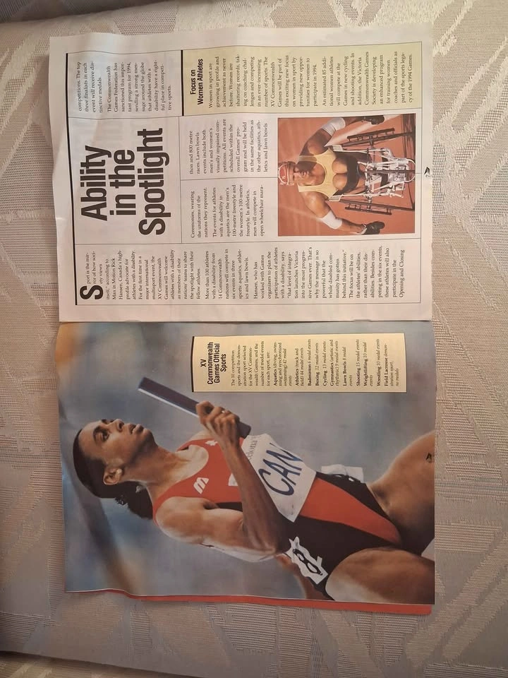 1994 XV Commonwealth Games Victoria BC Souvenir Program - photo 3