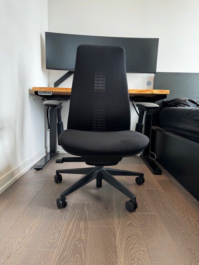 Haworth Fern Task Mesh Office Chair (Black)