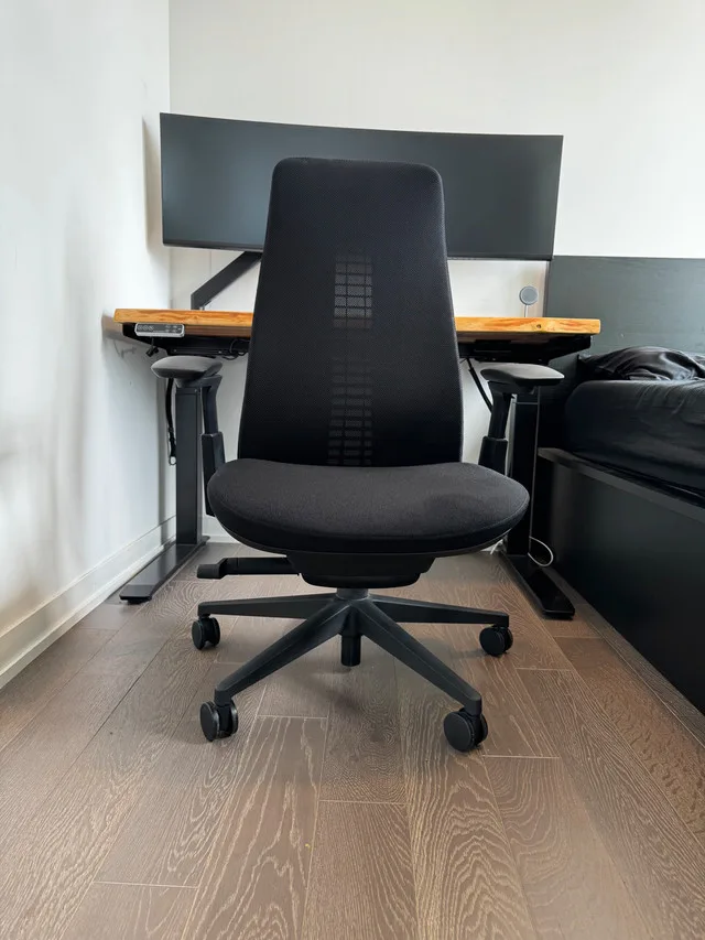 Haworth Fern Task Mesh Office Chair (Black) thumbnail