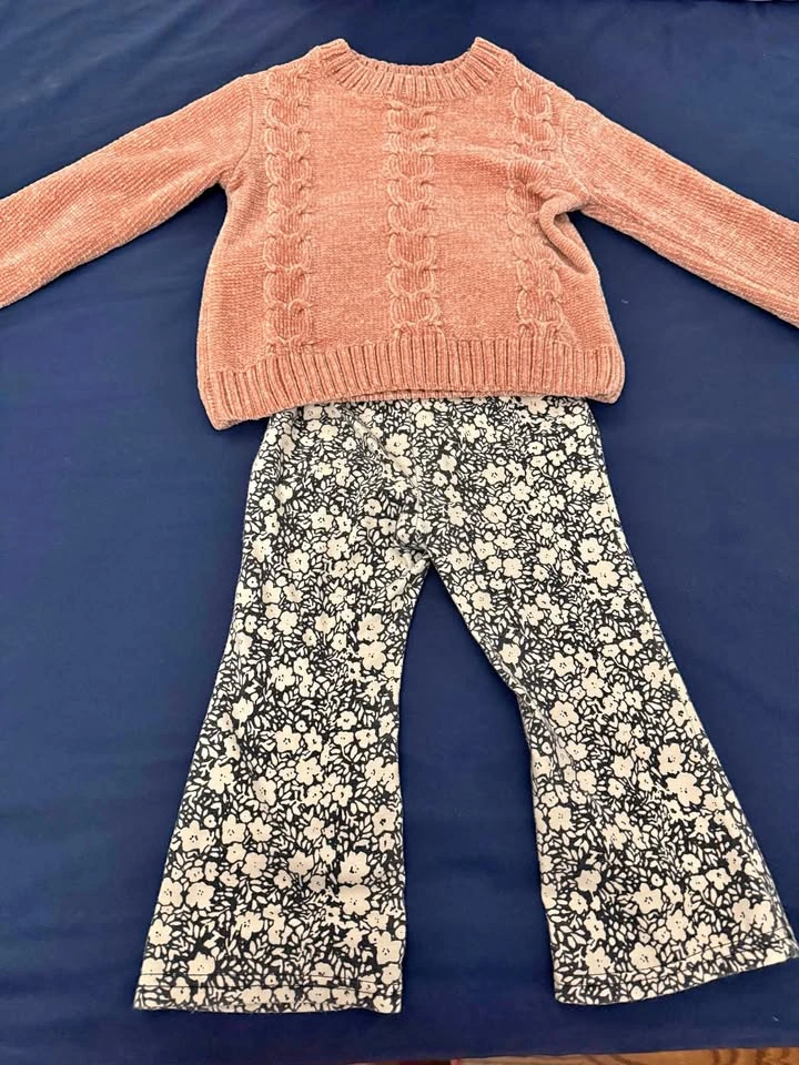Beautiful toddler girl set