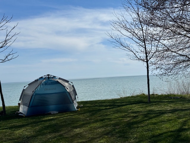 OutdoorMaster Pop-Up Beach Tent (3–4 Person) UPF 50+