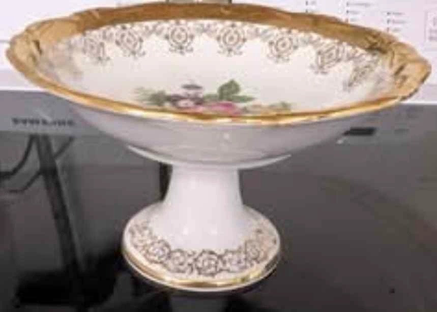 Rare Hand-Painted Serving Dish w/ 22k Gold - Gloria Porcelain - photo 2
