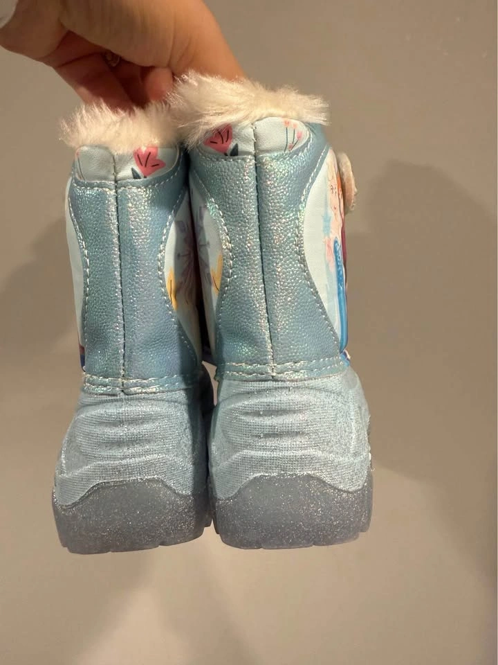 Frozen Disney Toddler Snowboots - Size 6 - photo 3