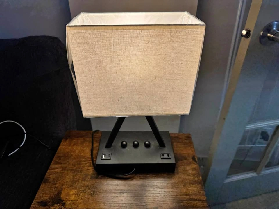 Table lamps x4