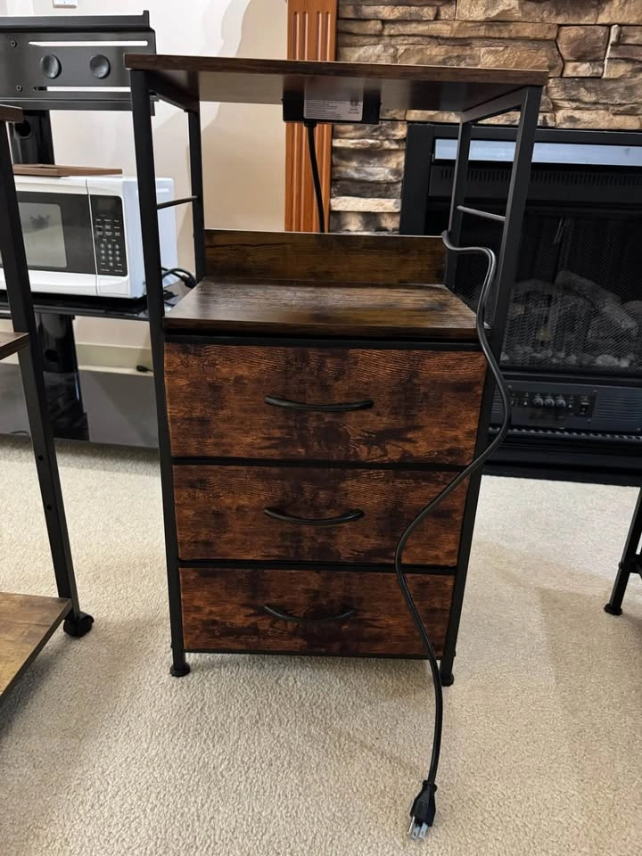 End Tables (x4)