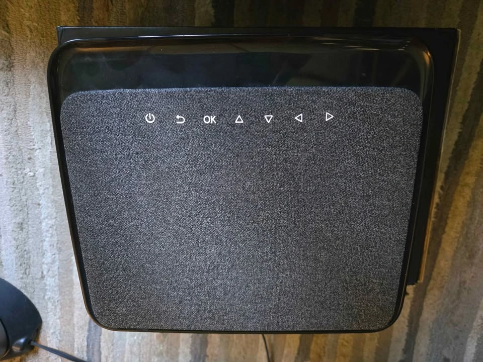 Wimius K1 Projector - 1080P LED, Wifi and Bluetooth - photo 3