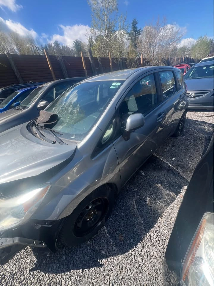 Nissan Versa Note Parts (2012-2019) - photo 3