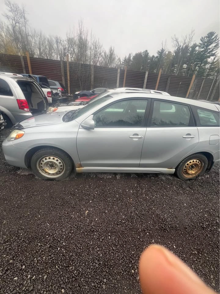 Silver Toyota Matrix XR Hatchback Parts (2003-2008) - photo 3