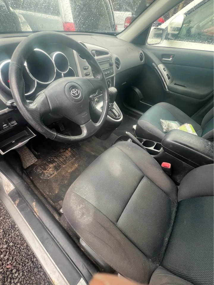 Silver Toyota Matrix XR Hatchback Parts (2003-2008) - photo 5