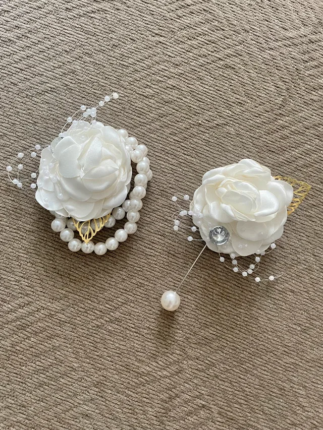 Rose Wrist Corsage & Men Boutonniere Set thumbnail