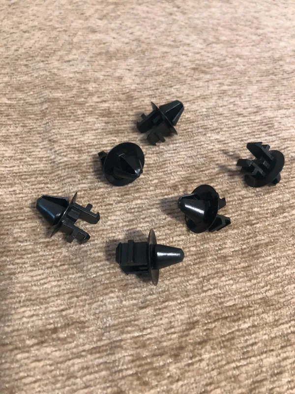 50pcs Radiator Shroud Air Deflector Cowl Grille Retainer Clip thumbnail
