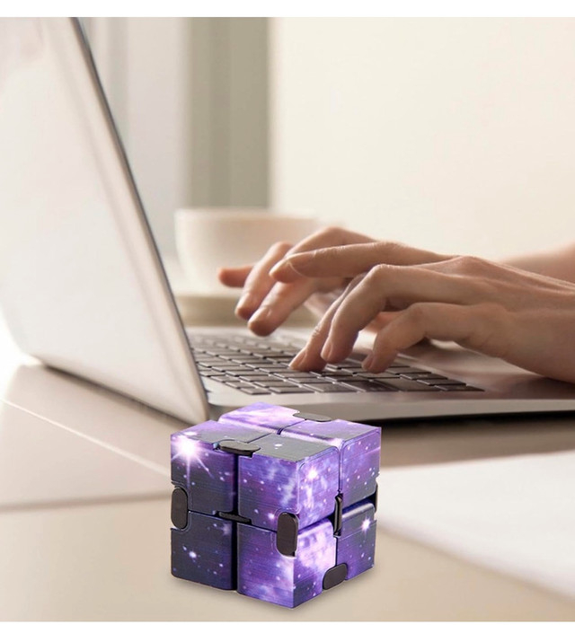Infinity Cube Fidget Toy - Sensory Stress Reliever - photo 2