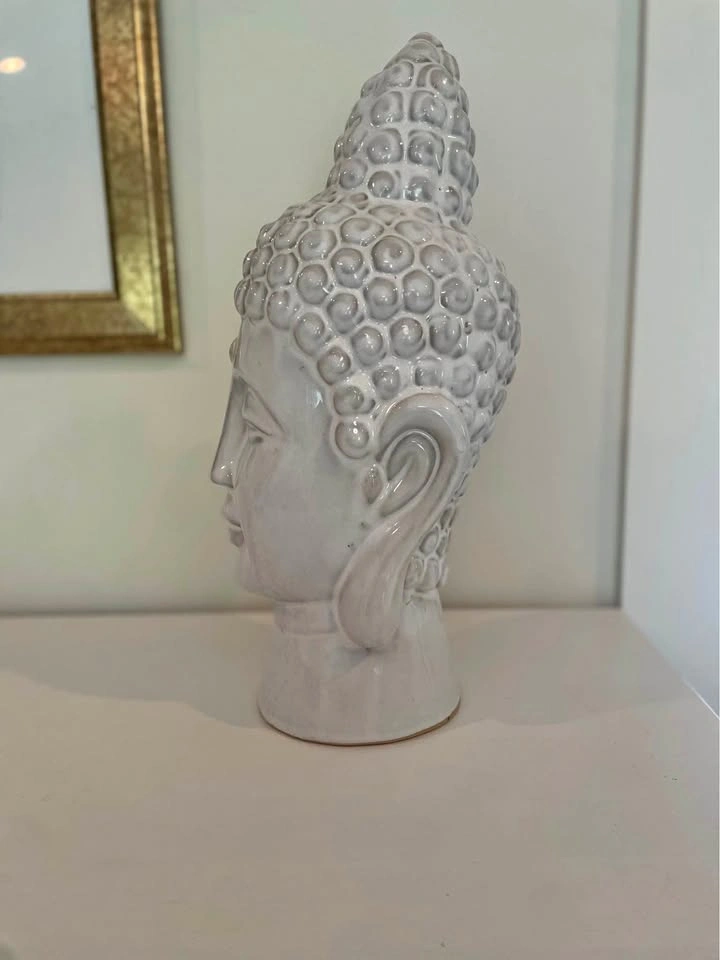 Buddha head statue
