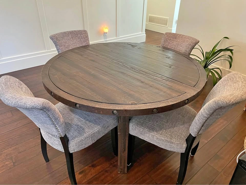 Urban Barn Dining Table with Leaf