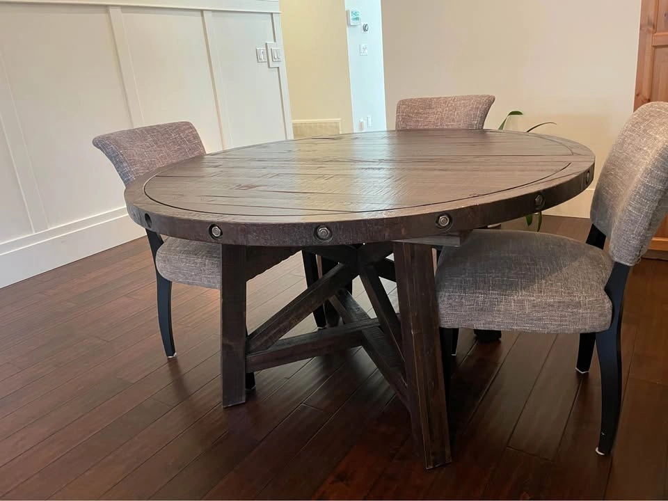 Urban Barn Dining Table with Leaf - photo 2