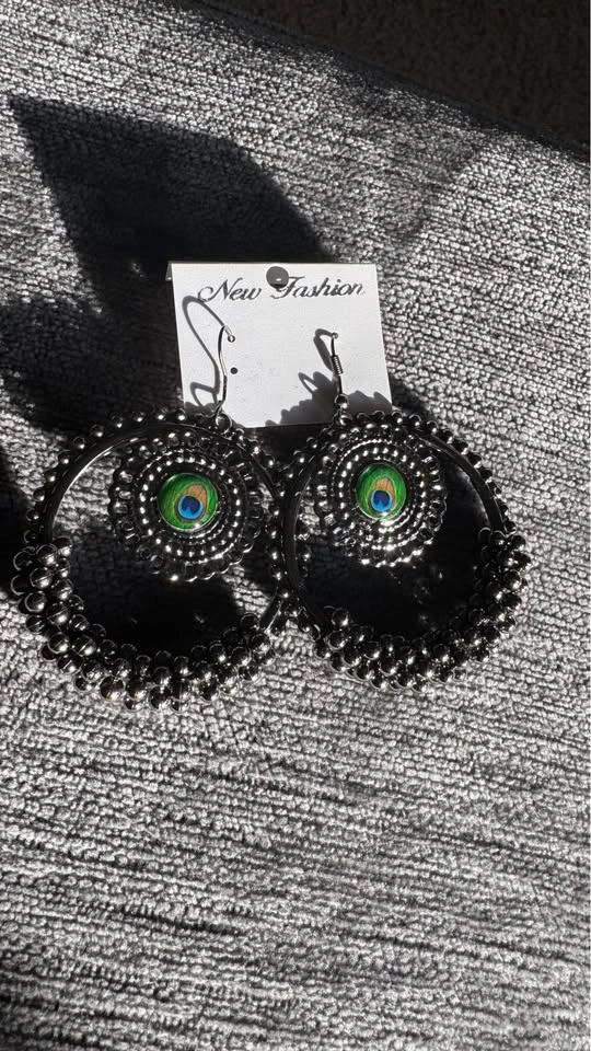 Traditional Peacock 🦚and Krishna earrings - photo 5