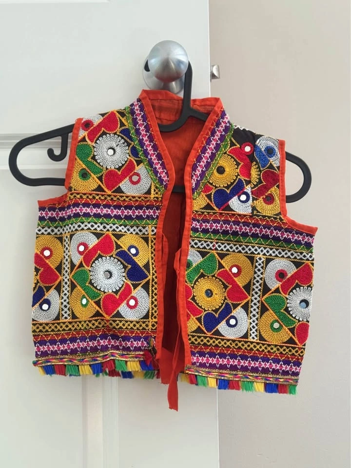 Traditional Indian koti for 5 years old - photo 2