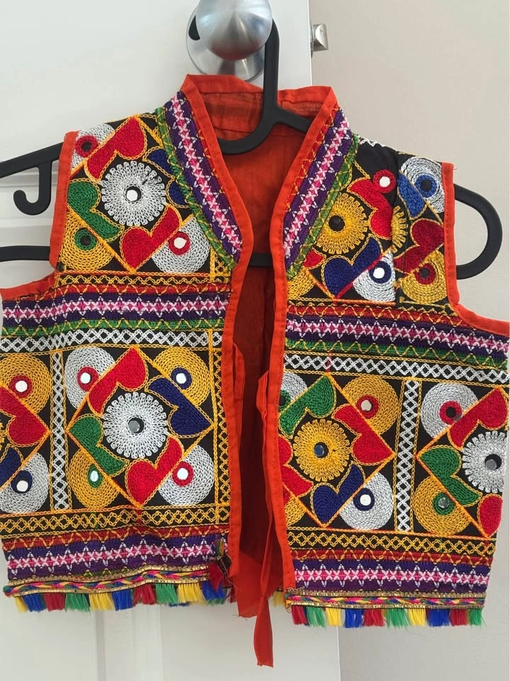 Traditional Indian koti for 5 years old - photo 4