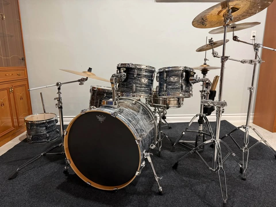Pearl Vision 6 piece drum set - photo 3