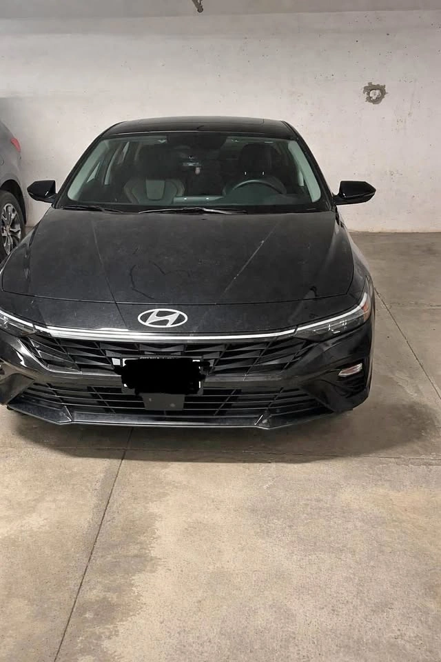 Lease Takeover – 2025 Hyundai Elantra Luxury