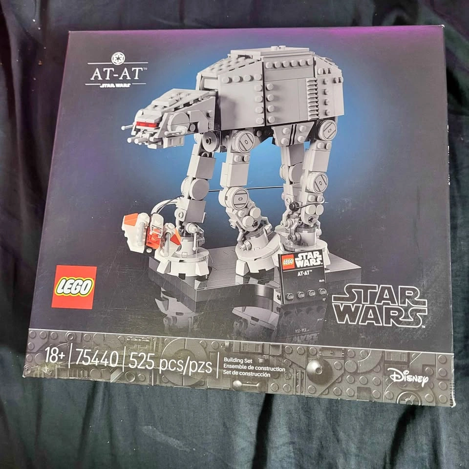 LEGO Star Wars AT-AT 75440 Building Set 525 pcs