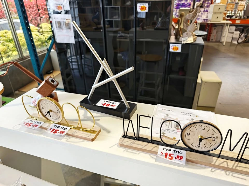 Perpetual Motion Machine Newton Tabletop Decoration