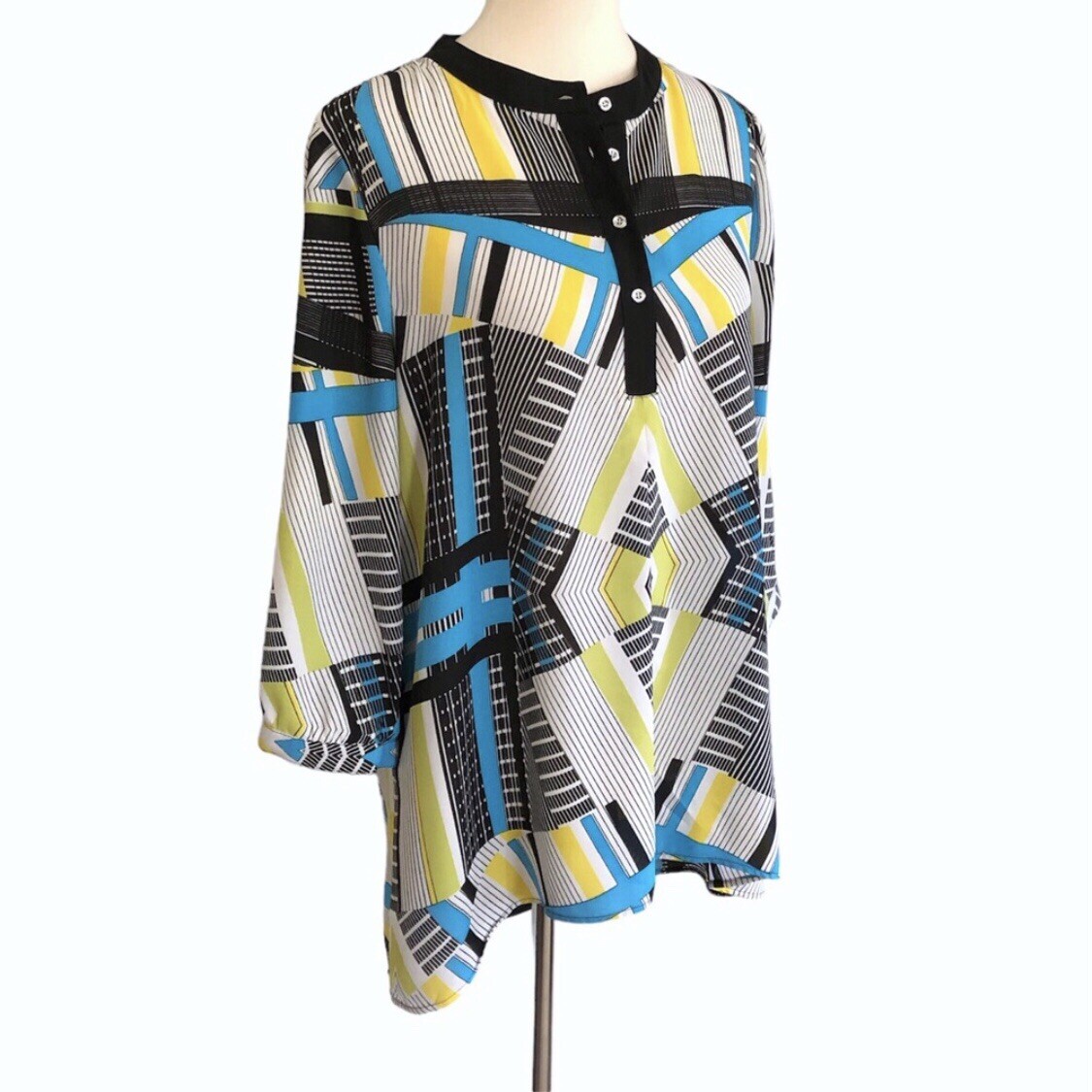 Relativity Multicolored Semi Sheer Geo-Print Tunic M NWOT - photo 3