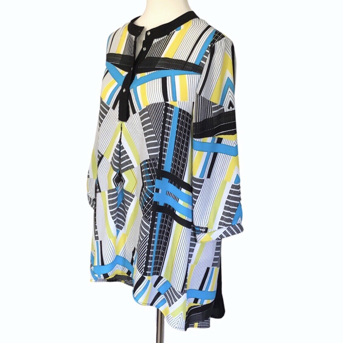 Relativity Multicolored Semi Sheer Geo-Print Tunic M NWOT - photo 4