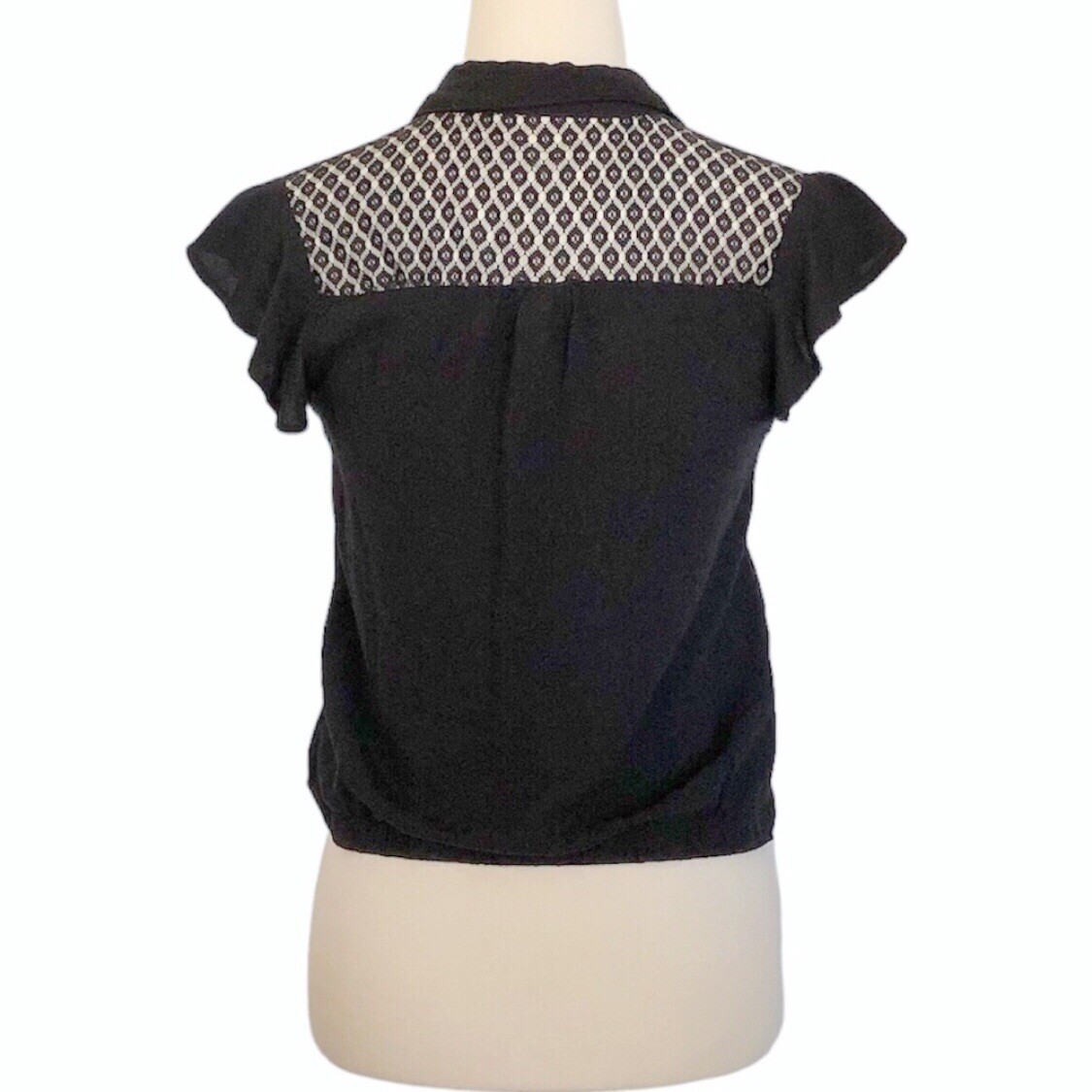 No Boundaries Black Button Down Tie Waist Lace Back Top S - photo 4