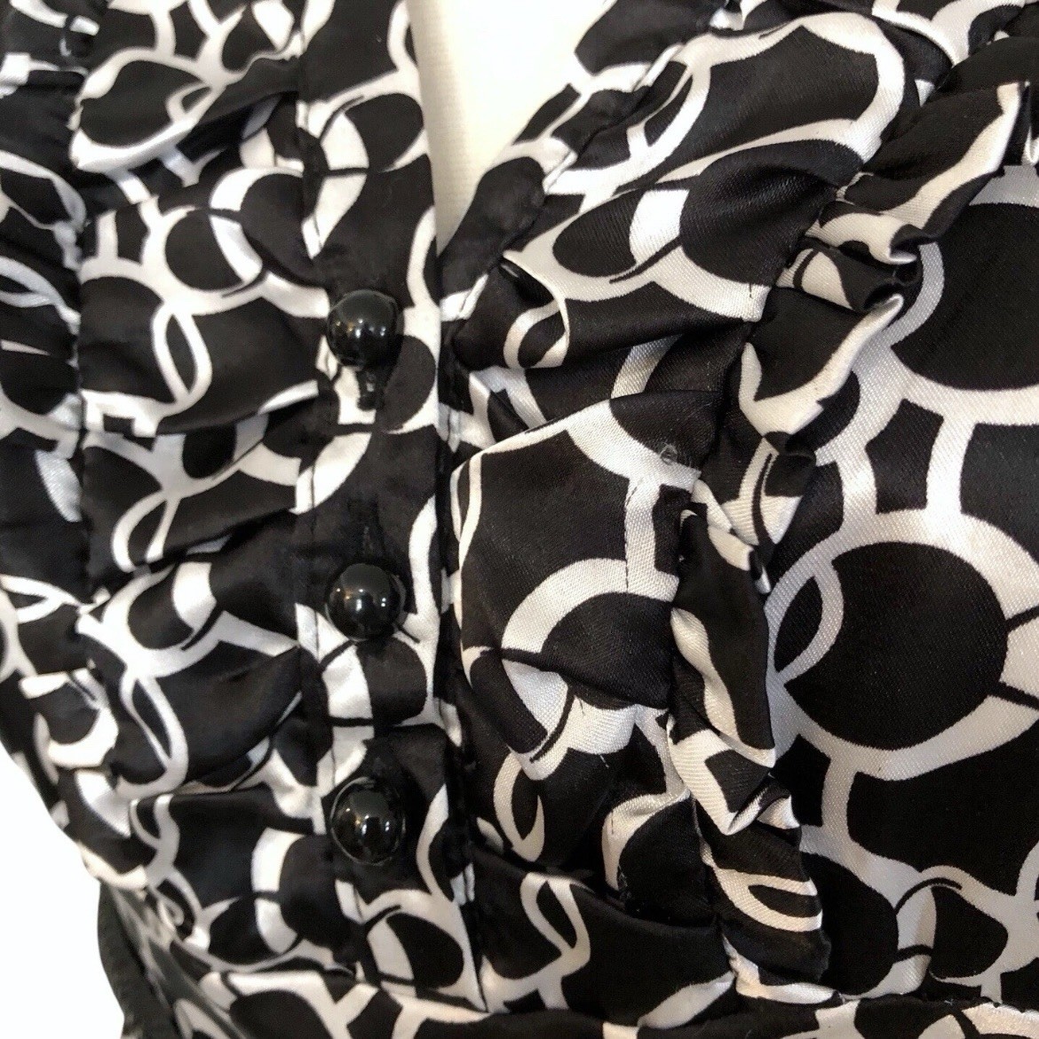 Heart Soul Vintage Y2K Black and White Circle Print Satin Ruffle - photo 5