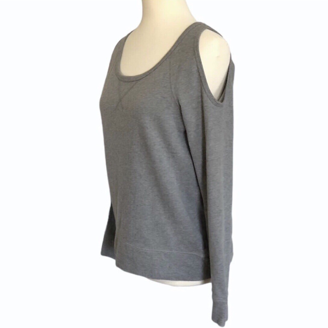 Maurices Cold Shoulder Solid Gray Pullover Sweatshirt Size Mediu - photo 2