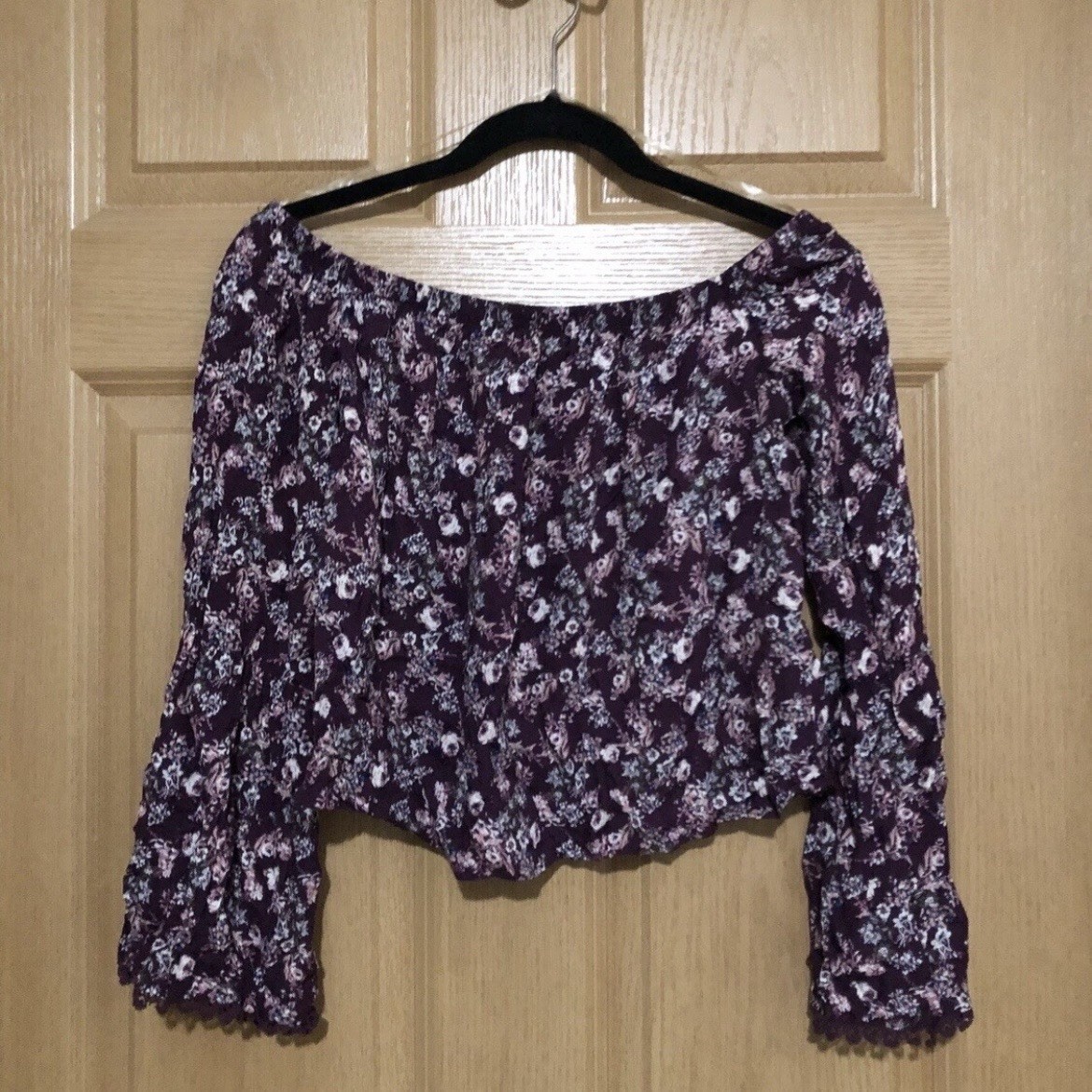 Rue21 Burgundy Floral Long Sleeve Crop Top - Size M - photo 2