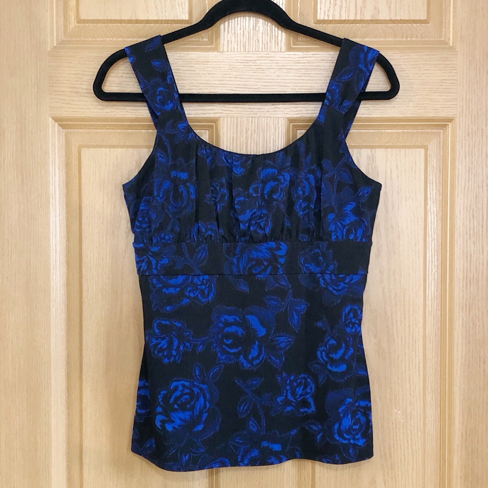 Ann Taylor Ruched Bust Sleeveless Black and Royal Blue Tank Top - photo 5