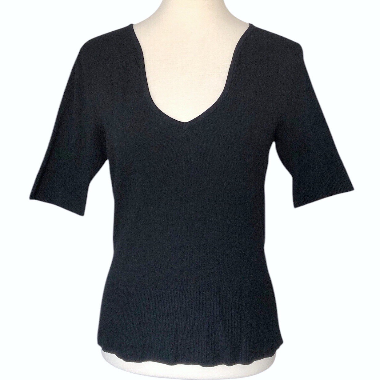 Mossimo Short Sleeve Sweater Black Plunging Neckline M - photo 2